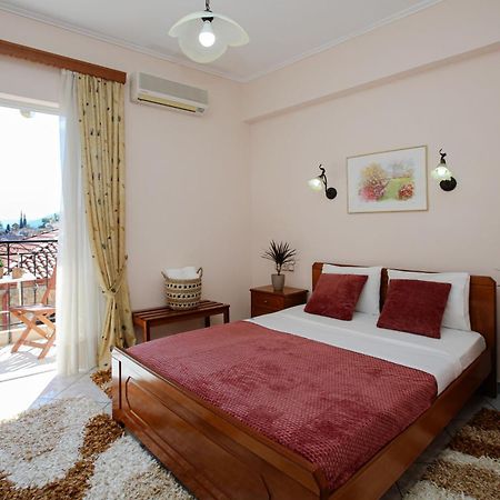 Hotel Triantafyllou Kato Tithorea Exterior foto